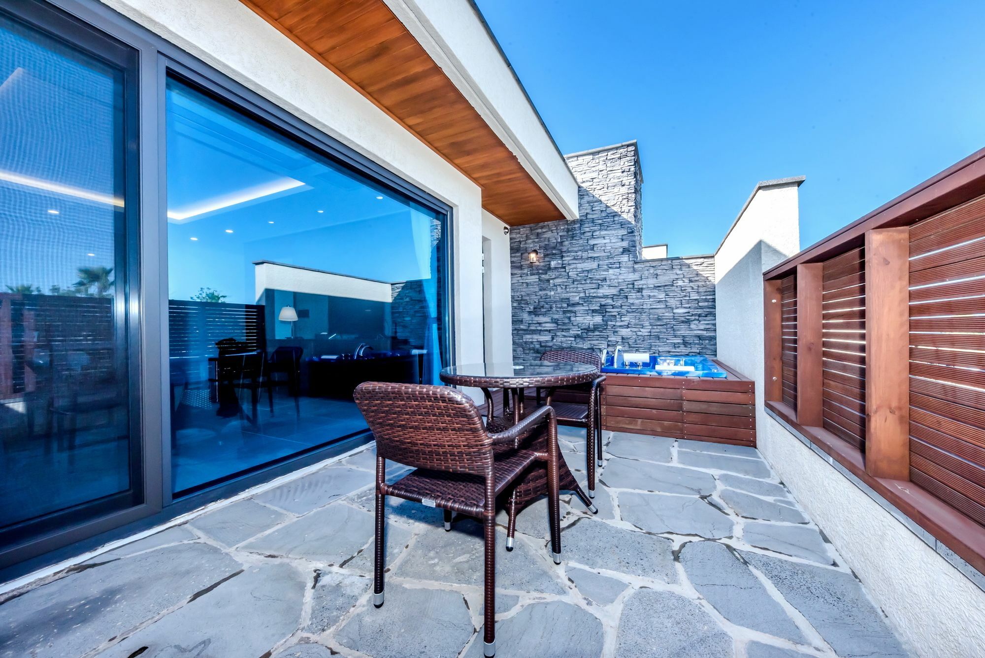Arts Spa&Poolvilla Jeju Exterior photo